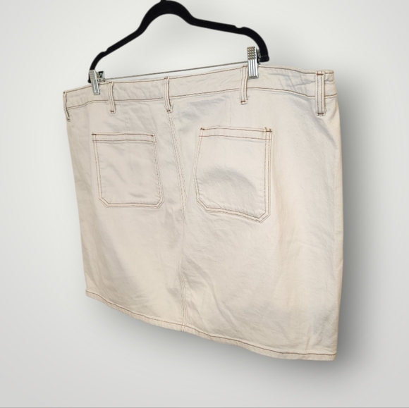 Torrid skirt plus Size  24 button denim buttons short beige cream casual - Picture 2 of 12